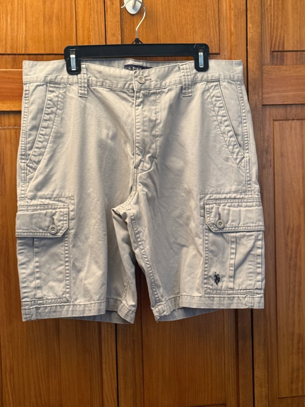 Polo by Ralph Lauren Beige Cargo Shorts size 36 waist NWOT